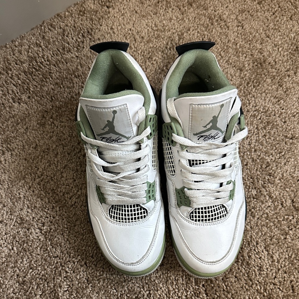 Air Jordan 4 “Seafoam” - Picture 5 of 9